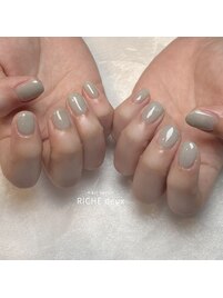 夏のシンプルワンカラーネイル