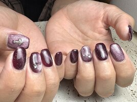 秋らしくマグネットネイル