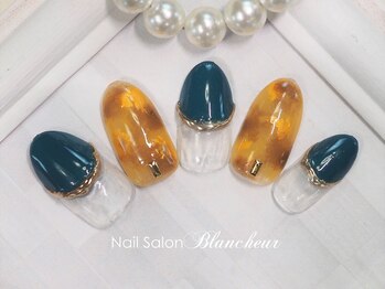 ネイルサロン ブランシュール(Nail Salon Blancheur)/丸フレンチ・ジュエリー&べっ甲