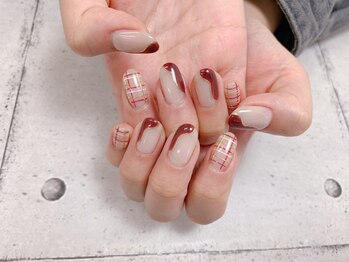 ネイル ビューティーマジック 葛西本店/チェック柄ネイル