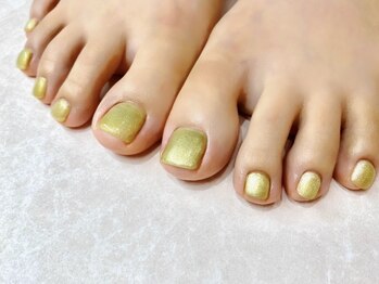 ネイルサロン オー(Oh!)の写真/【フットネイル専門店】～素足に自信～お爪周りのケアからカラーまで丁寧なフットネイルは当店にお任せ！