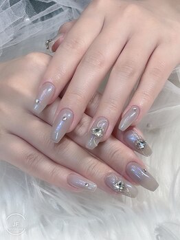 ジェイエフ(JF)/