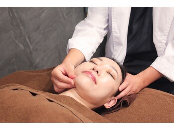 ゲントツ 新宿/小顔　小顔矯正