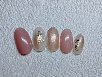 アミュレット(AMULET)/7月定額　4950円(税込)