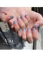 ビュウ 小倉店(Viu)/ラメグラデーションネイル