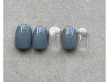 ワンポイントもやもやネイル