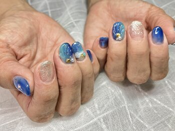 アルシエロ(al cielo)/水面(海)ネイル