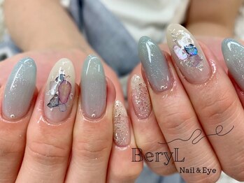 ベリルネイル(BeryL Nail)の写真/【豊富なカラー&パーツ理想のネイルに☆】なかなか満足できなかった方には120分やり放題メニューも◎