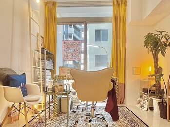 ネイルズ バイ マイ(NAILS BY MAI)の写真/《21時まで営業/完全個室》海外風ニュアンスデザインが豊富◎月1ご褒美時間で毎月お洒落度をアップデート☆