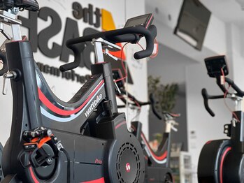 ザ ベース(the BASE)/Wattbike