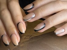 アイヴィー(IVY)/くり抜きネイル