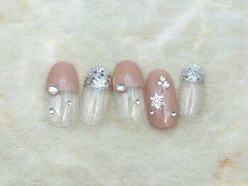 シード(Seed)/雪の結晶ネイル11000円/フレンチ