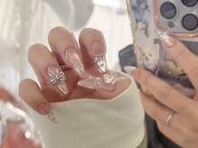 エルナ 新宿(Eluna)/ハート埋めつくしネイル担当西村