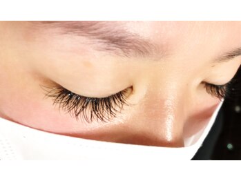 サロン ド パティポー(Salon de Patypo)/クロスボリュームラッシュ