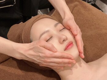 プレミアムボディバランス 銀座(Premium Body Balance)/【PBB式肌質別フェイシャル】