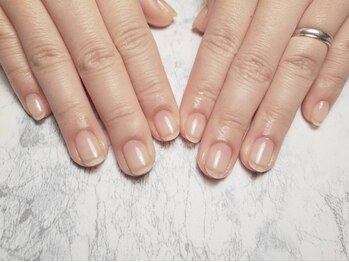 アンジュネイル(Ange Nail)の写真/《ワンカラー¥4950》自爪育成で自爪がもっと好きになる◎爪をキレイに伸ばしながらジェルネイルが楽しめる*