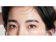 enne eyebrow&eyelash【まつげパーマ/LED/フラットラッシュ/眉毛/耳ツボ】
