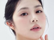 愛 ラッシュ アウラ(AURA)/ゴージャスから可愛い目元まで