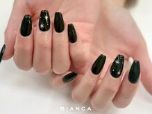 上品なワンポイントアート