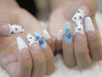 リラ(Rila)/フィルイン/ネイル