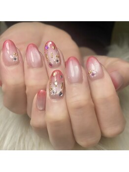 フラワービジューネイル ¥15,840