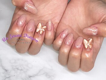 アン ジョーヌドラゴ/【自爪ネイル】蝶々ネイル