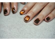 シュウ(Shu)/マグネットネイル