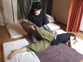 タイ古式マッサージ ディー 立川店の写真/タイ古式150分14850円/タイ古式＋フット90分10450円！タイ古式マッサージは代謝を高めるので浮腫みに効果的