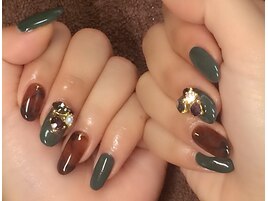ビジュー 、べっ甲柄