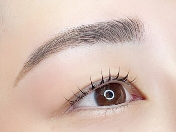 レーヴ(REVE)の写真/【美眉スタイリング】WAX脱毛￥4,000/眉毛ブリーチ￥4,000眉毛の形や明るさで垢抜け眉へ導きます！