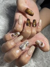 ハウリオネイル(Hau'oli nail)/