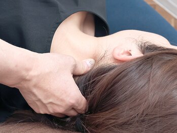 整体院札希 上本町の写真/【その首肩のだる重、冷房疲れかも】夏の集中ネックケア
