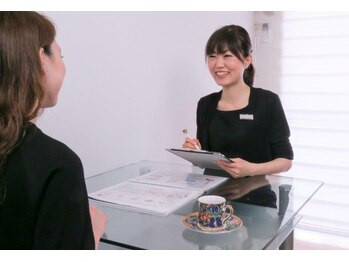 ジュエルプールス 天神店(Jewelpurus.)/資格を持ったカウンセラー
