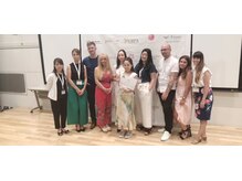 講師も実際に現場に行き施術・指導いたします。