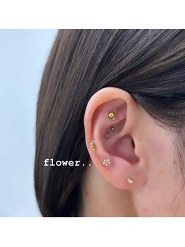 キルナリビング(kiruna living)/耳ツボジュエリー(片耳7粒)