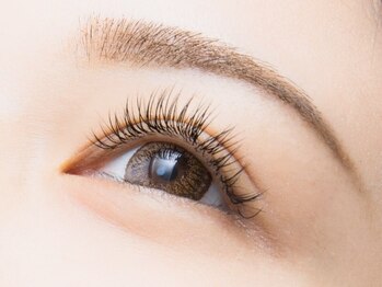 ビューティーサロン ココ 栄店(COCO)の写真/従来より「バラつきにくく」x「高いキープ力」で大人気★[フラットラッシュ初回オフ無料120本¥4900]