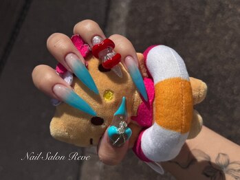 レーヴ(Reve)/ビキニネイル