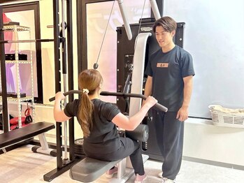 アクト(ACT)の写真/【見た目から劇的変化！】
キックx加圧で引き締めて、ワンサイズ下の服を着こなすメリハリボディへ♪
