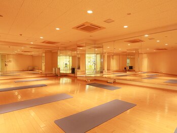 ホットヨガスタジオ オー 銀座店/5分前までにヨガスタジオへ