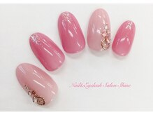 シャイン(Shine)/デザインネイル