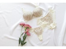 リール 新宿店(RIRE)/大人気♪バストアップブラ♪