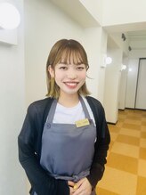 カラダセラピー アイズアンドジュエリーネイル(eye’s&Jewelry Nail) ネイリスト 上坂