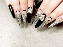 パザパネイル(pas a pas nail)の雰囲気（形、フォルムが綺麗な長さだしがおすすめです♪）