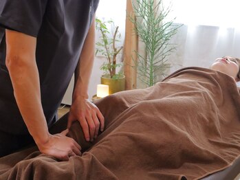 こと鍼灸院・整骨院/腕のマッサージ