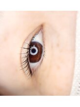 アンパルアン(un par un)/ラッシュリフト　