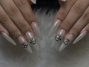 アビス(Abyss)/シンプルロングスカルプ