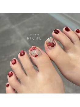 リッシュ(RICHE)/チェリーネイル