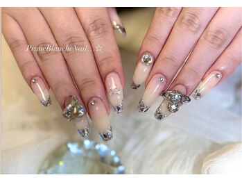 プリュネブランシュネイル(Prune Blanche Nail)/ガラスフレンチ