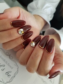 ネイルズ ビー 南昭和町本店(Nail's be)/