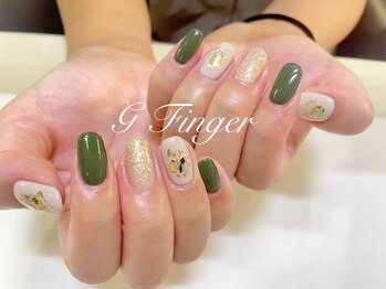 グレージュ×カーキ秋ネイル♪